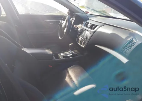 2017 Nissan Altima 2.5 Sr из США, поврежденный, VIN 1N4AL3AP6HC282749